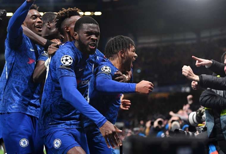 Chelsea festeja a lo grande en su estadio | UEFA.com