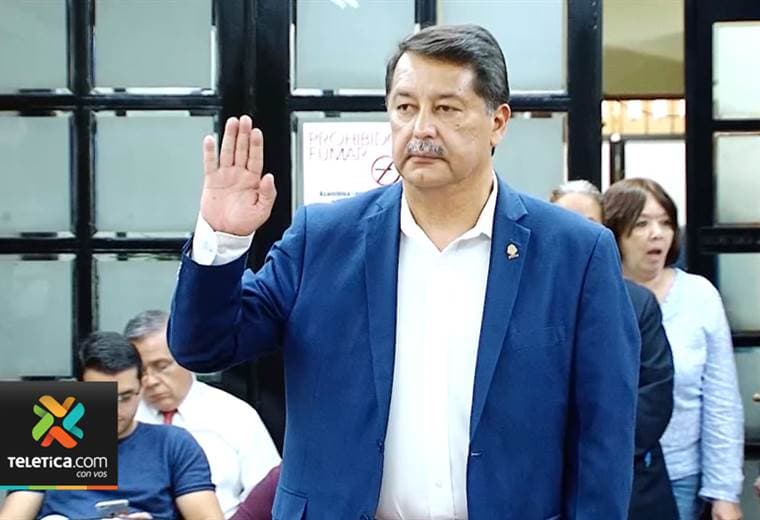 Procuraduría de Ética denunció penalmente al exdiputado Víctor Morales Zapata por caso cemento chino