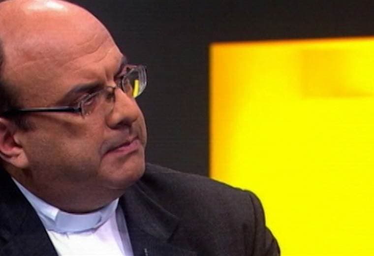 Curia Metropolitana espera resolución del Vaticano en relación al cura denunciado por abuso sexual