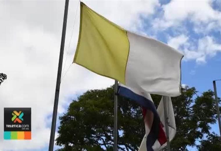 Arzobispo de san José tiene nueva queja por supuesto encubrimiento en caso de cura Manuel Guevara