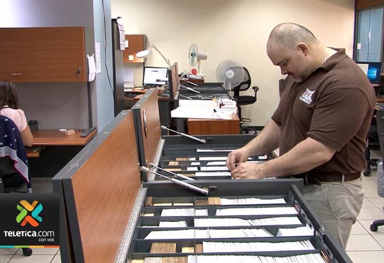 50.000 cédulas valoradas en ₡160 millones fueron solicitadas pero no han sido retiradas