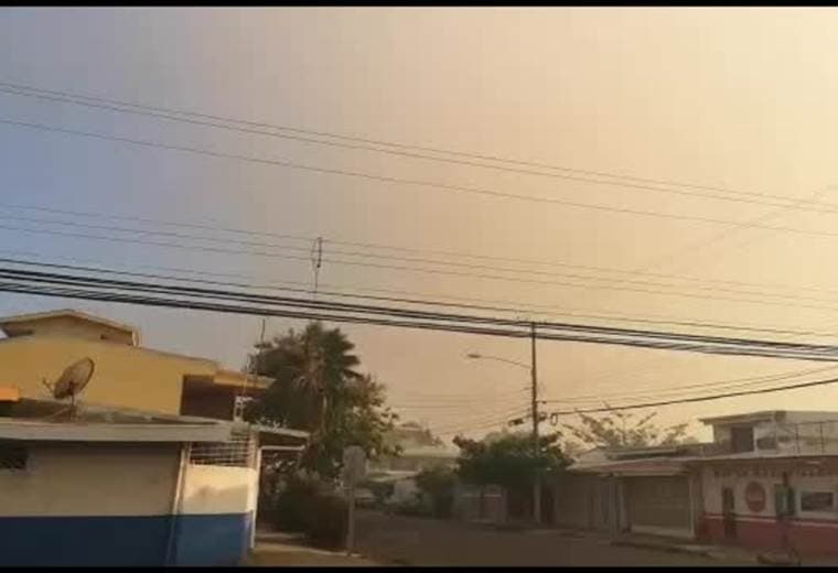 Vecinos y comerciantes de Puntarenas denuncian afectación por quema de cañales