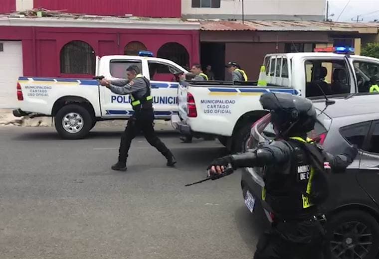 Vecinos de Cartago denuncian que Policía Municipal disparó en vía pública en presencia de familias