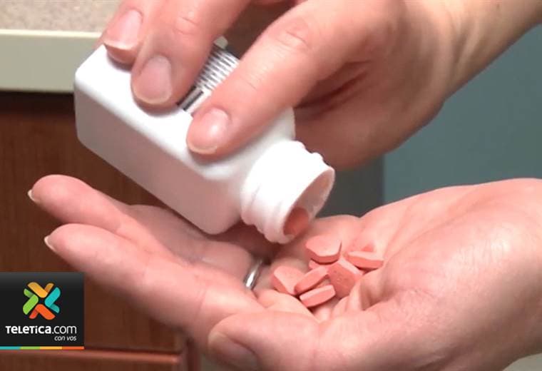 La llamada pastilla del día después se vendera en farmacias y sin receta médica.. Aun no se sabe cuando iniciara la distribucion