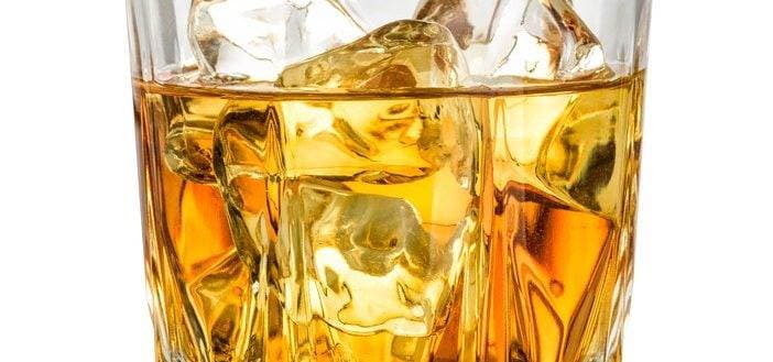 Whisky más premiado del mundo se consolida en el mercado tico