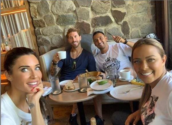 Sergio Ramos, Keylor Navas, Pilar Rubio y Andrea Salas en su estadía en Costa Rica | Instagram