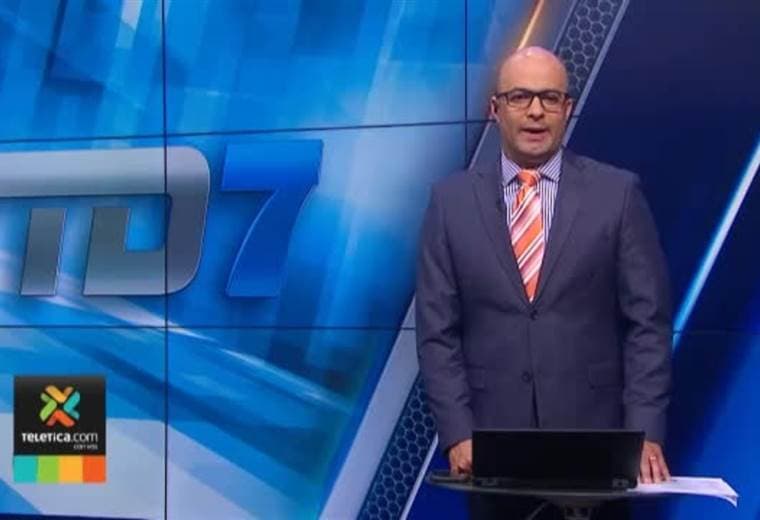 Edgar Mora renunció a su cargo como ministro de Educación