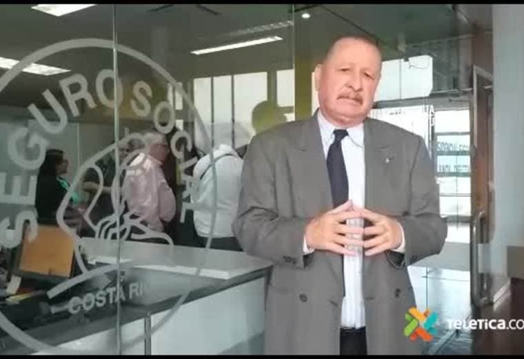 Edwin Solano, Unión Médica Nacional