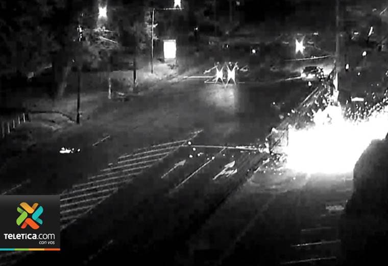 Distintas voces se suman a condena por explosión de artefacto frente a Televisora de Costa Rica