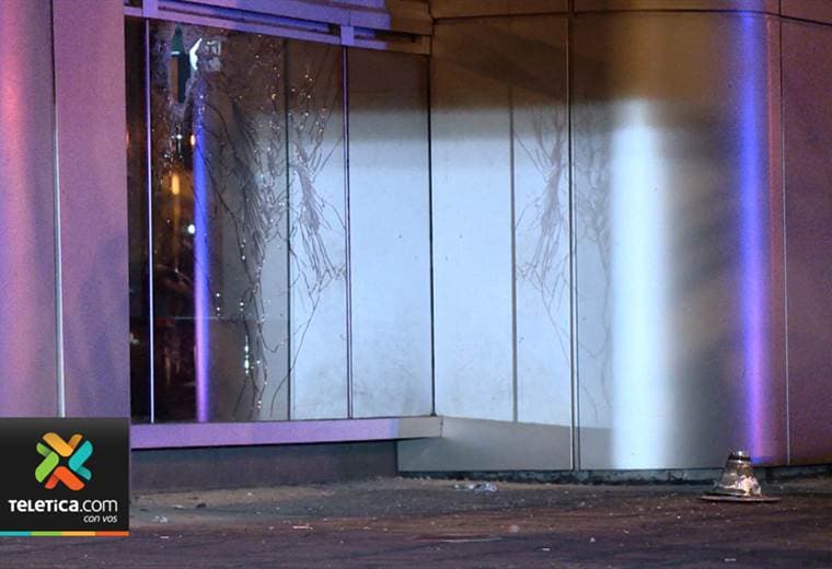 Distintas voces se suman a condena por explosión de artefacto frente a Televisora de Costa Rica