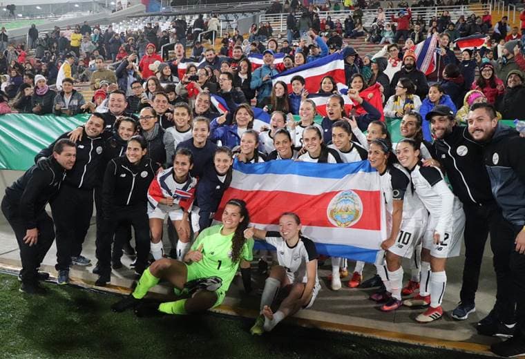 Selección Femenina tras lograr el bronce en Lima 2019 | Prensa CON