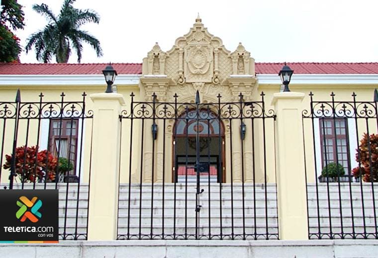 Costa Rica cierra la embajada de Azerbaiyan y la de Trinidad y Tobago