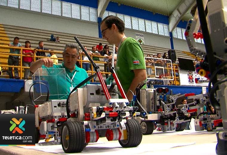 Este fin de semana se realiza la Olimpiada Nacional de Robótica en Cartago