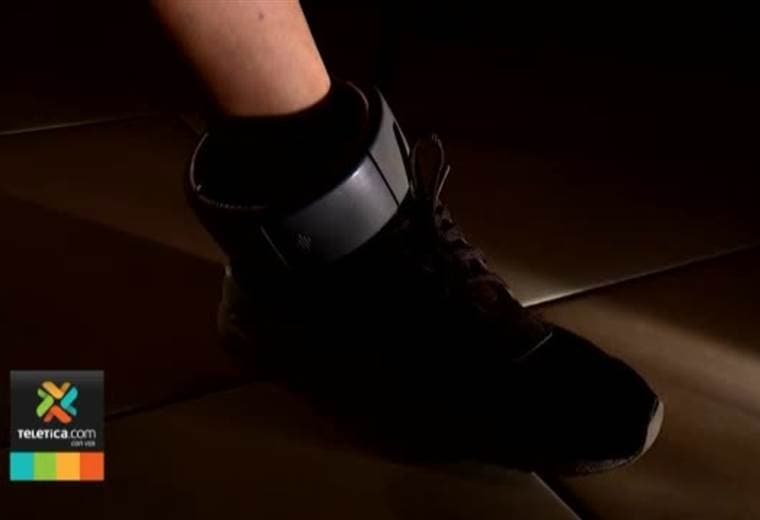 Ministerio de Justicia desmiente que desconozca paradero de privados con monitoreo electrónico