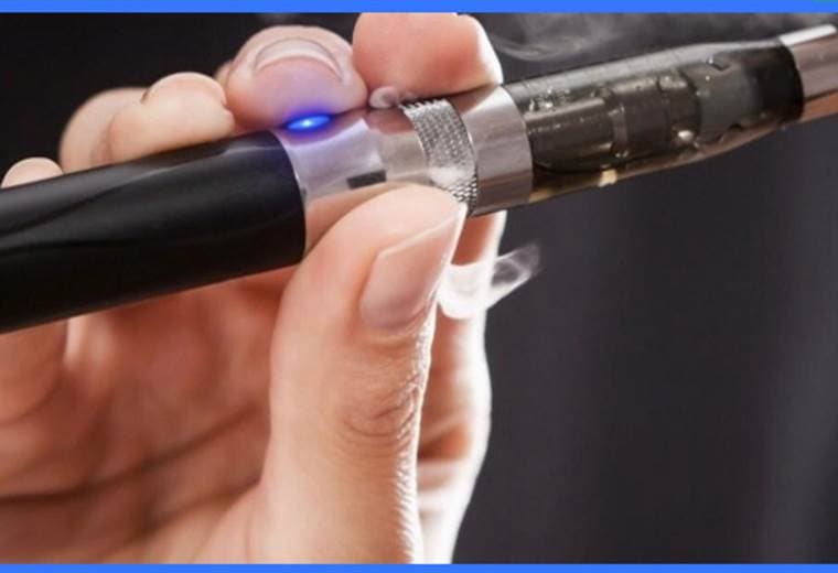 Conozca los riesgos del uso de vapeadores o cigarros electrónicos