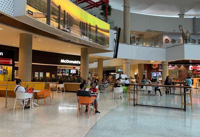 Centros comerciales aún no se recuperan de la pandemia: ¿Cómo han cambiado desde entonces?