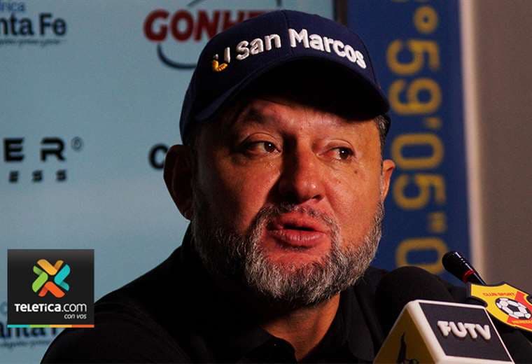 Jafet Soto responde a Juan Carlos Rojas: "Él sí está muy lejos de saber de fútbol"