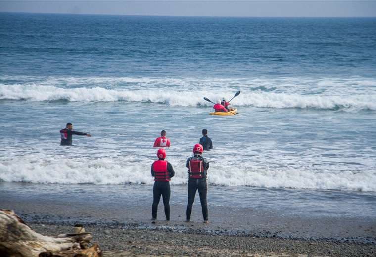 Hombre muere ahogado en Playa Hermosa, Jacó
