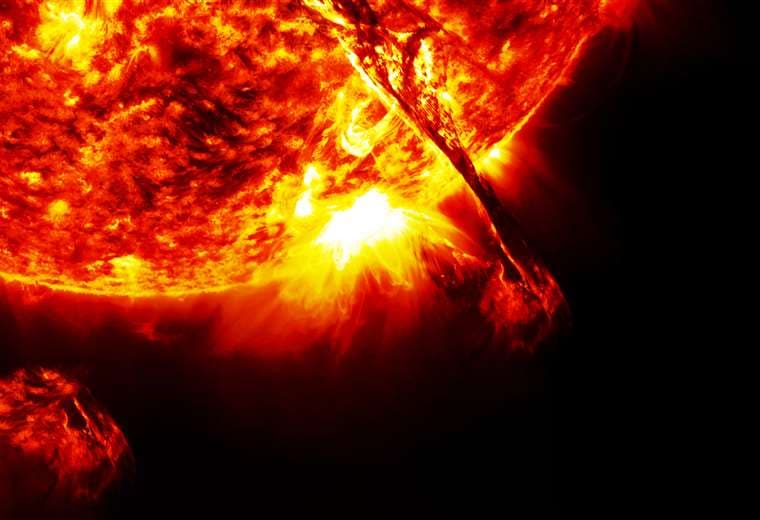 Rara “súper” erupción cuádruple del Sol podría alcanzar la Tierra
