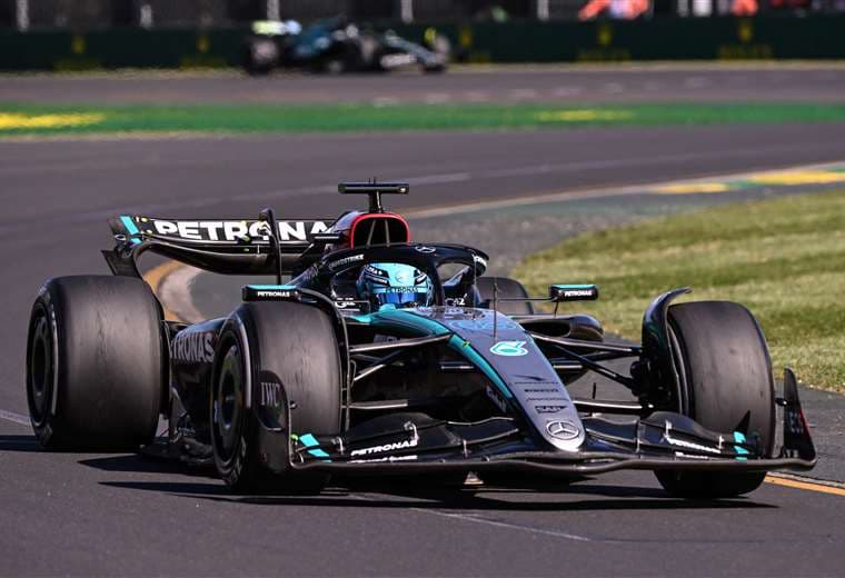 La marcha de Hamilton es "positiva para Mercedes", afirma George Russell