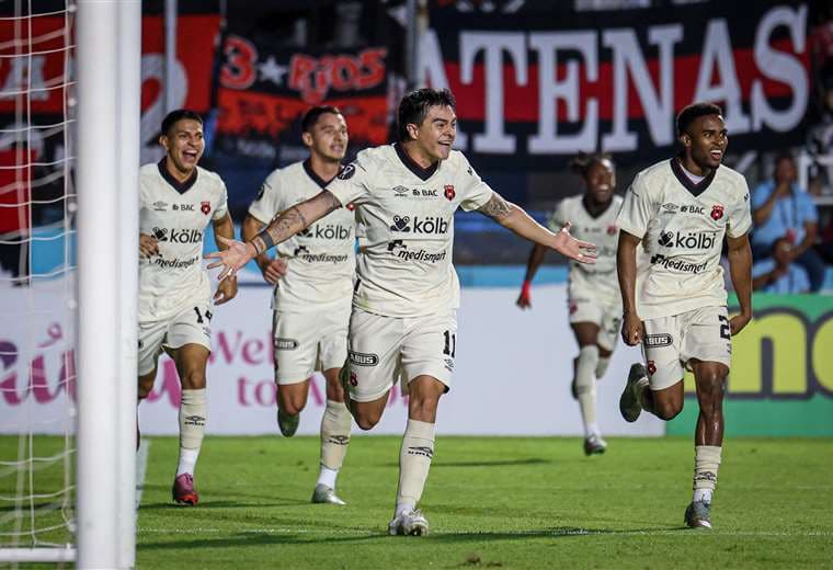 Alajuelense y Cartaginés jugarán esta semana por la Copa Centroamericana
