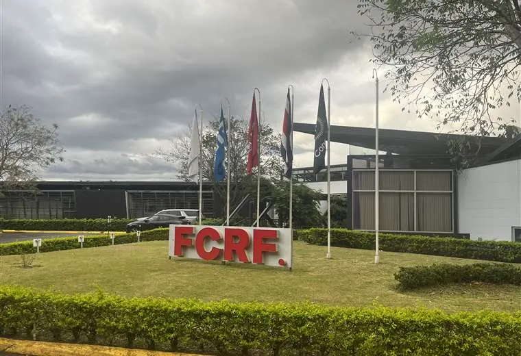 La Sele no, pero su dirigencia sí: Miembro de la Federación fue a sorteo del Mundial