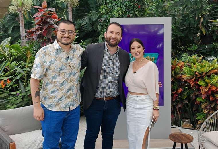 Mover las piernas sin control al dormir podría tener una causa médica