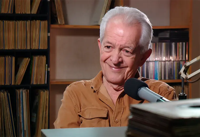 El anuncio que estremeció la radio tica: Carlos Lafuente revela el peso de una gratitud inesperada