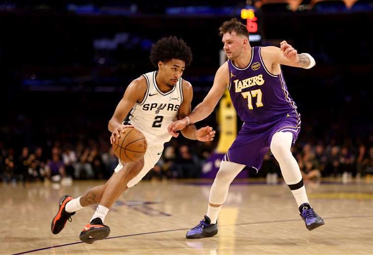 Los Lakers se estrellan en la Copa NBA ante unos Spurs sin Wembanyama