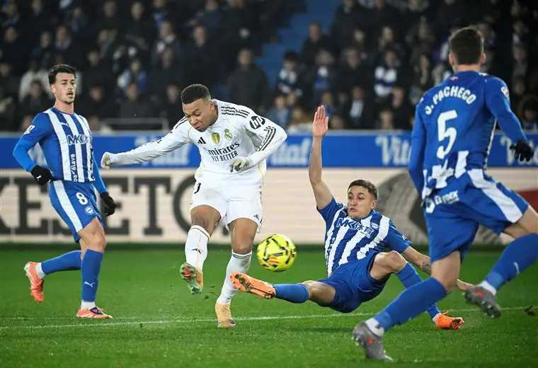 Real Madrid vence al Alavés con sufrimiento