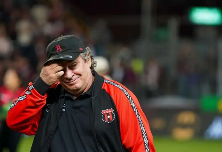 Óscar Ramírez tras derrota en la Copa: "Si hay algo que sacrificar sería este torneo"