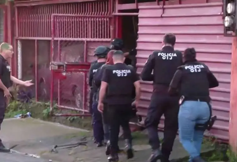 OIJ allana casas en Alajuelita por red de estafas con aplicación de préstamos