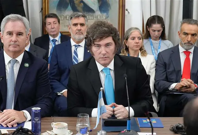 Juez de Argentina suspende parcialmente reforma laboral de Milei