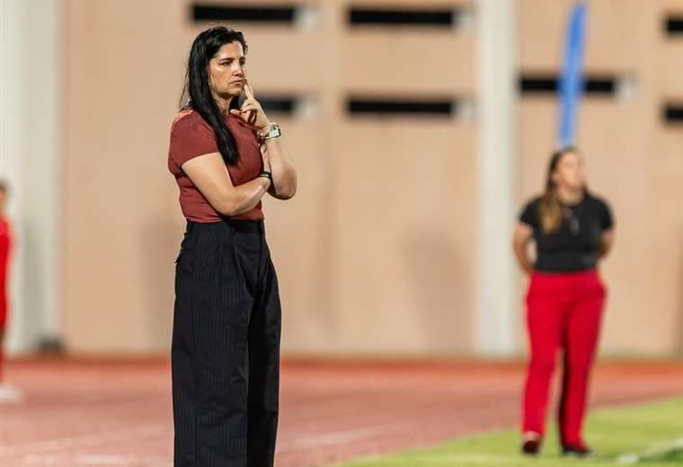 Lindsay Camila hará gira a Europa para observar a legionarias