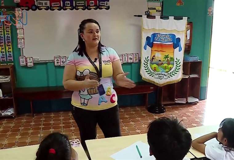 Maestra Patry Valverde: una vida de sacrificios y esperanza en la montaña