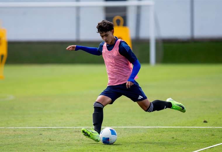 Sele sub 17. Fedefútbol