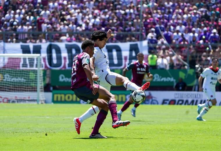 Saprissa-Alajuelense. Juan Quirós