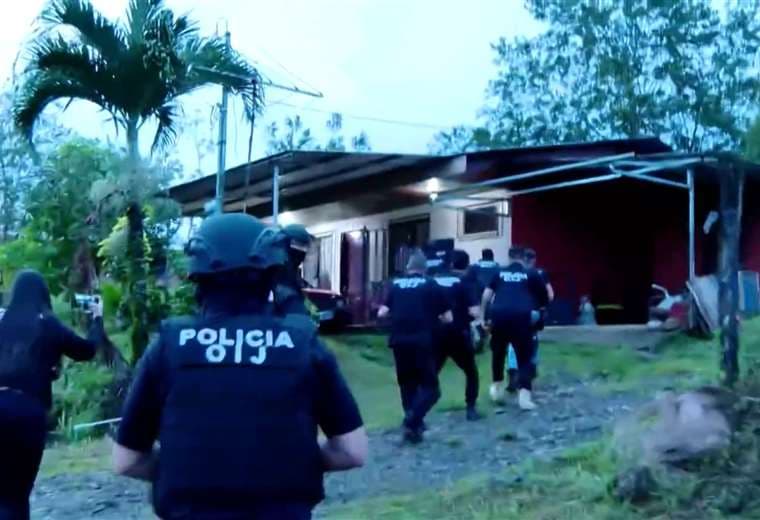 Tribunal ordena prisión preventiva para 14 miembros de la banda narco "Los Polleros"