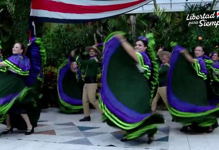 Grupo cartaginés llevará folclore costarricense a las calles de Nueva York