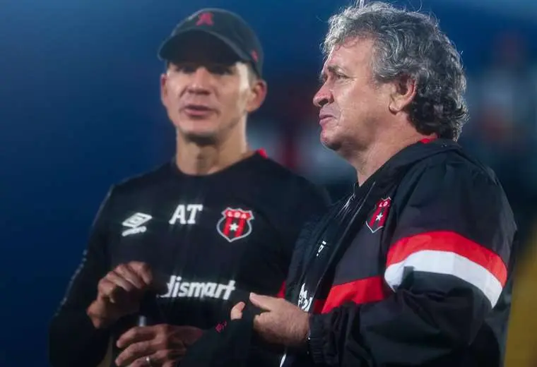 Óscar Ramírez. LDA