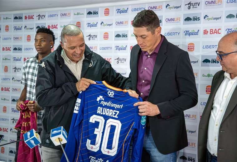 Minor Álvarez, Saprissa/Prensa Saprissa