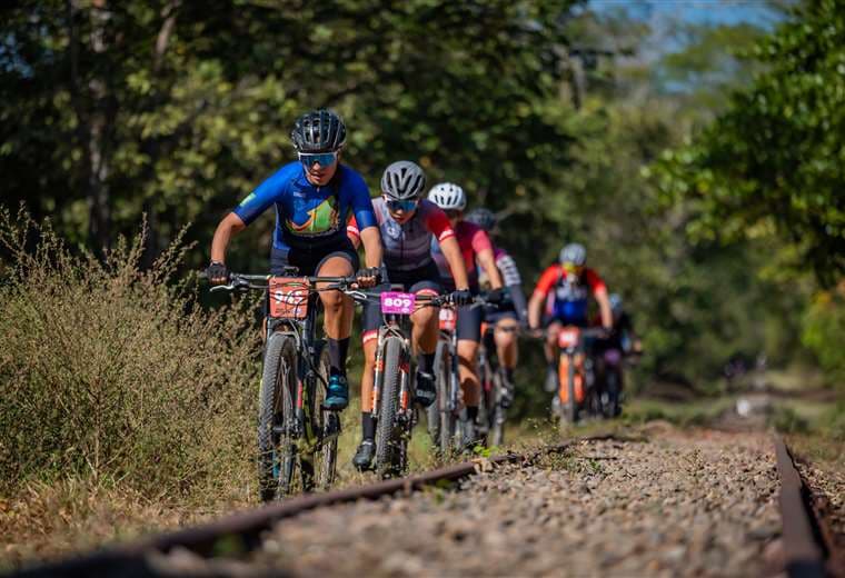 ¡Atención, amantes del ciclismo! Todo lo que tiene que ver de la Serie CR MTB