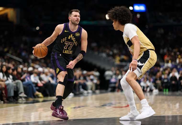 Doncic logra memorable triple-doble en paliza de Lakers sobre Wizards