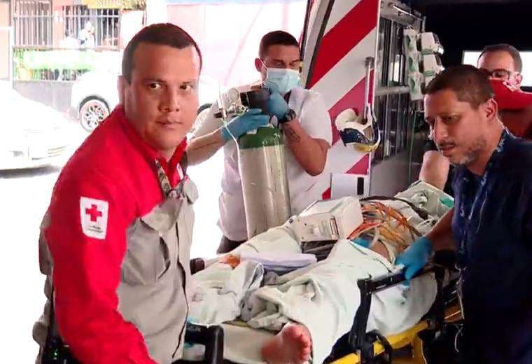 Andrey Amador ya se encuentra ingresado en el Hospital Calderón Guardia