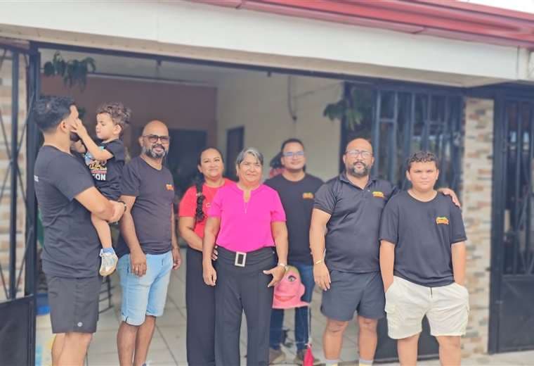 La cimarrona que una familia se negó a dejar morir y hoy hace bailar a todo Esparza