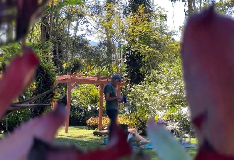 Cartago: Entre senderos y flores exóticas, existe un lugar donde la ciencia y la naturaleza se encuentran