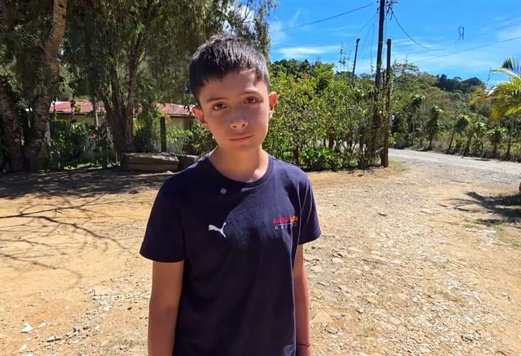 La historia del adolescente que aprendió a ver el mundo sin depender de la vista