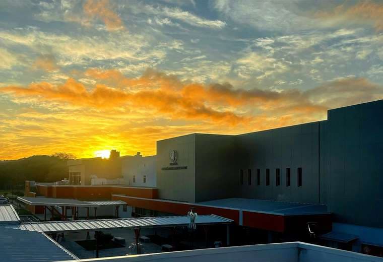 Hospital endurece control a referencias de clínicas privadas tras denuncia de favorecimientos