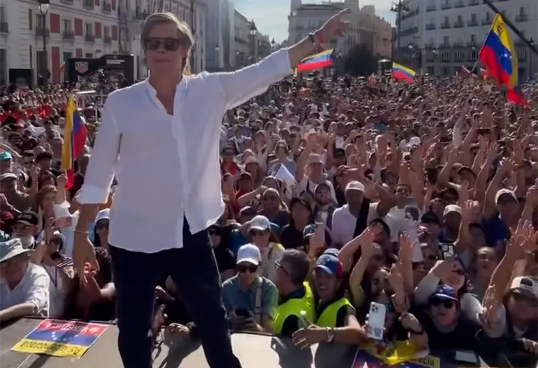 Cantante venezolano Carlos Baute admite que "no estuvo bien" insultar a Delcy Rodríguez