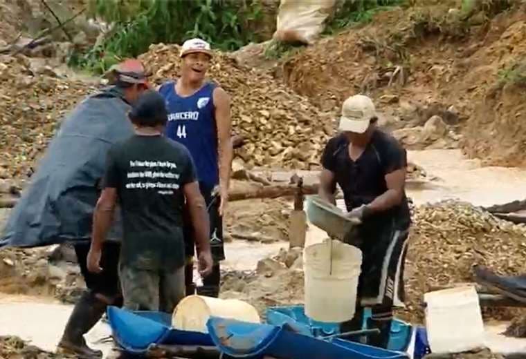 Oposición lanza cientos de mociones para frenar minería a cielo abierto en Crucitas